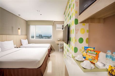 Top Hotels Closest to SM City Iloilo in Iloilo from S$23 .
